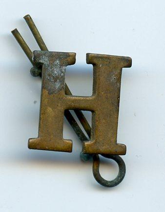 WW1 Royal Highlanders  Brass Shoulder Title