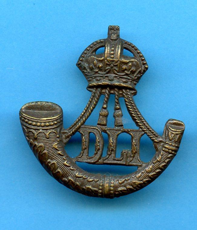 Durham Light Infantry Officers Service Dress WW1 Cap badge