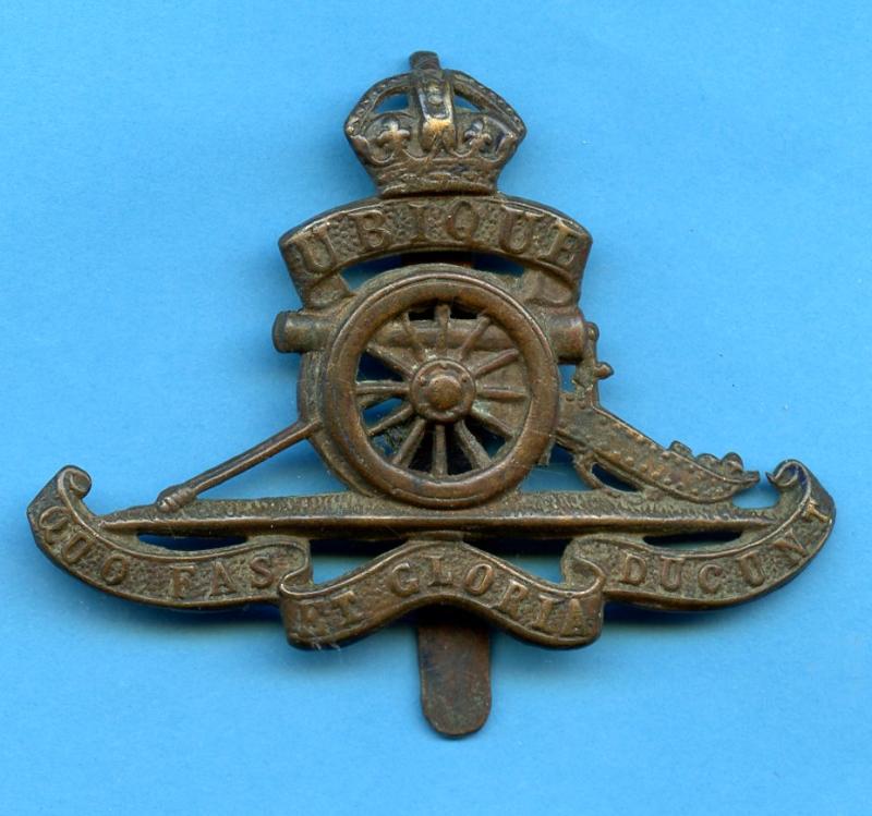 WW1 Royal Artillery  Brass Cap Badge