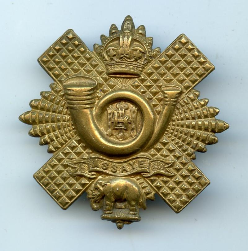 Highland Light Infantry H.L.I. Brass Metal  Cap Badge