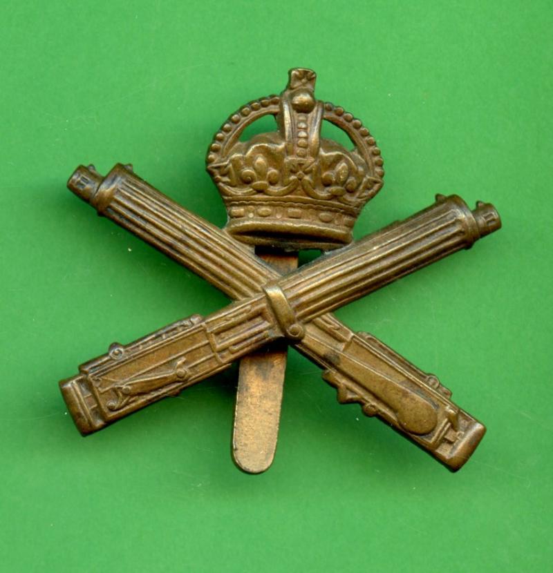 WW1 Machine Gun Corps Brass Cap Badge